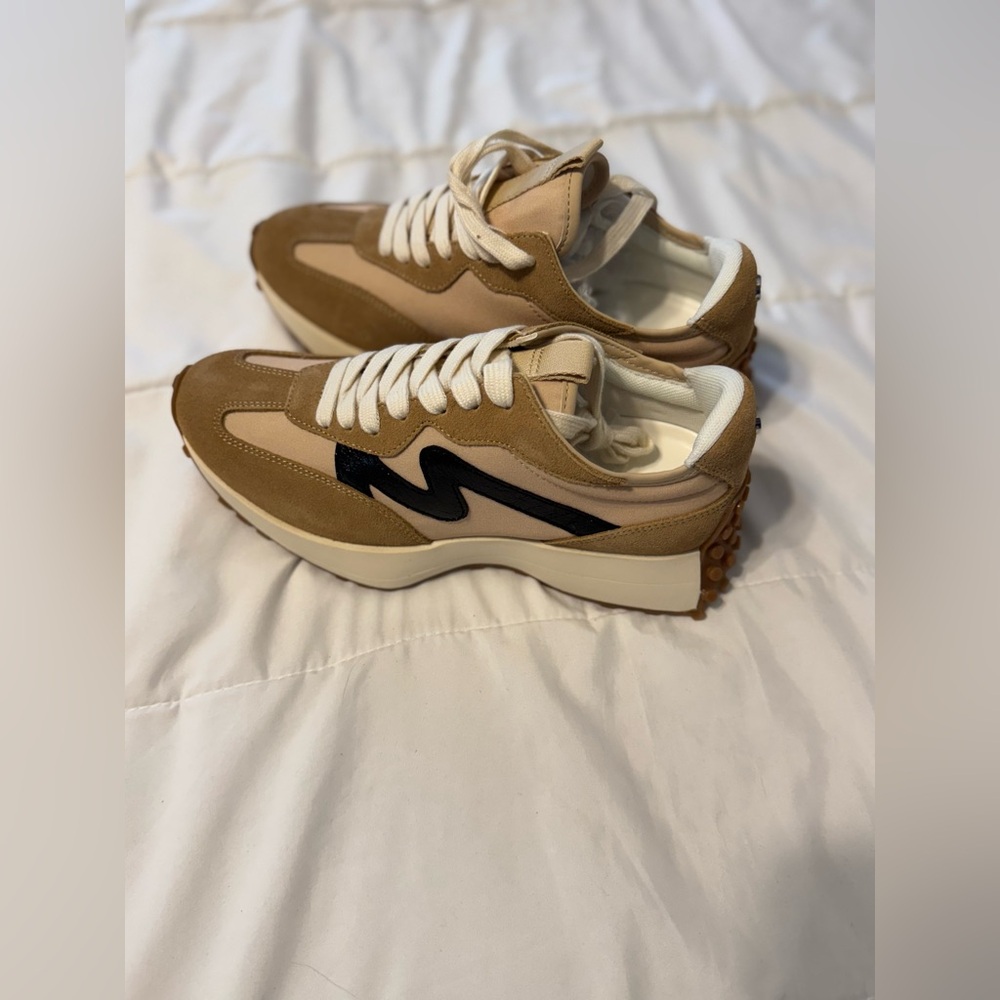 Steve Madden Campo Sneakers